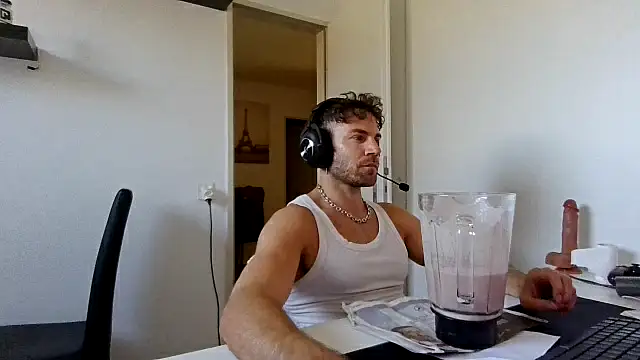 Snapshot of alpha-hunk chatting on April 2026 10:20:02 AM alpha-hunk online show from April 2026 10:20:02 AM