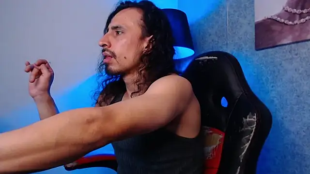 Sr Magnus  online show from February 2025 04:31:01 AM