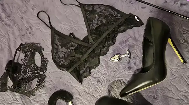 Snapshot of culbutemoi4 chatting on March 2025 08:40:01 AM culbutemoi4 online show from March 2025 08:40:01 AM