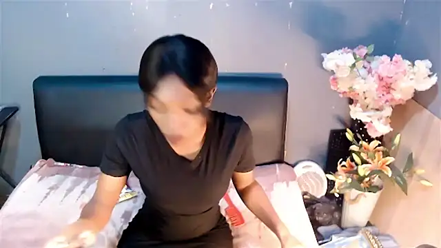 Snapshot of Ebonypreciousx chatting on September 2025 09:28:02 PM Ebonypreciousx online show from September 2025 09:28:02 PM