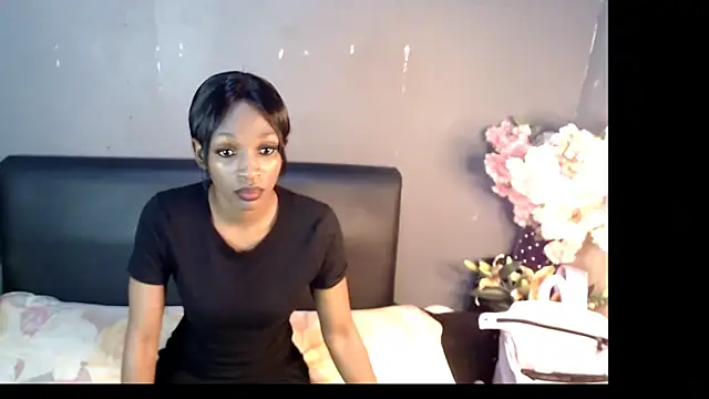 Snapshot of Ebonypreciousx chatting on October 2025 06:18:02 PM Ebonypreciousx online show from October 2025 06:18:02 PM