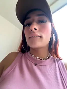 ariiel  online show from November 2025 09:30:02 PM