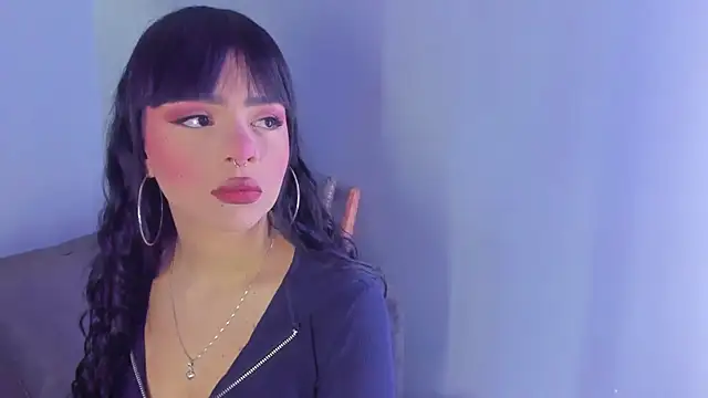 Snapshot of maddy_walker chatting on February 2025 08:50:01 PM maddy walker online show from February 2025 08:50:01 PM