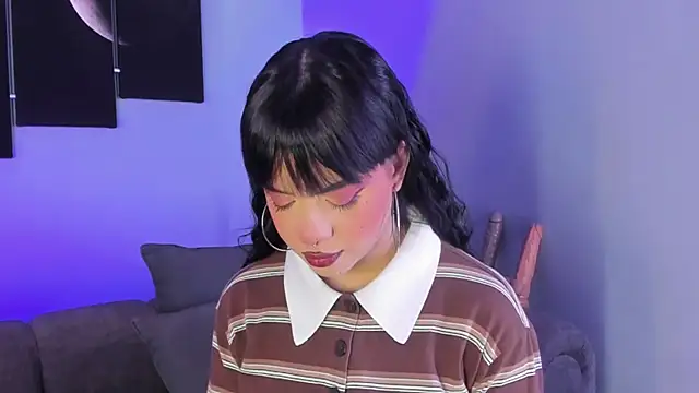 Snapshot of maddy_walker chatting on March 2025 08:21:02 PM maddy walker online show from March 2025 08:21:02 PM