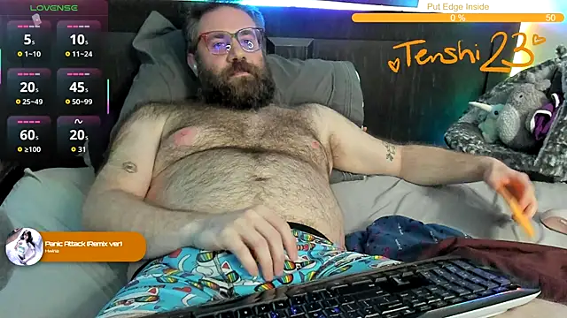 Snapshot of tenshi23strip chatting on April 2026 04:17:02 AM tenshi23strip online show from April 2026 04:17:02 AM