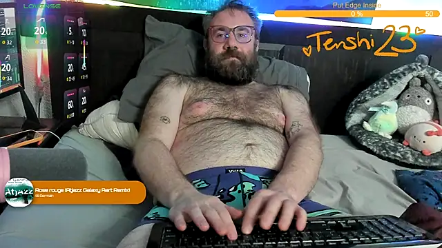 Snapshot of tenshi23strip chatting on April 2026 05:11:01 AM tenshi23strip online show from April 2026 05:11:01 AM