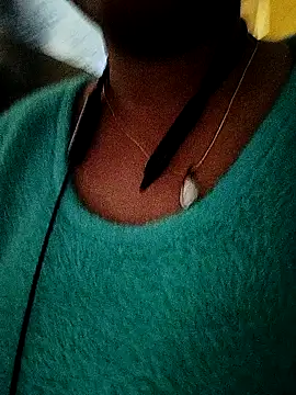 Snapshot of ruhi2003 chatting on December 2024 07:03:01 AM ruhi2003 online show from December 2024 07:03:01 AM