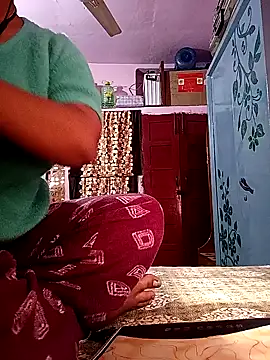 Snapshot of ruhi2003 chatting on December 2024 08:16:02 AM ruhi2003 online show from December 2024 08:16:02 AM