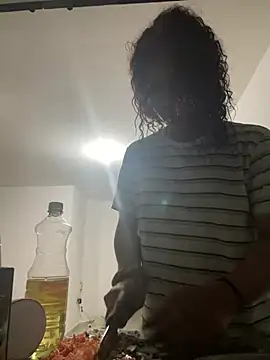 zahrivk1 online show from February 2025 06:05:02 AM