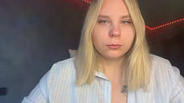 Thalia  Star online show from December 2025 08:56:02 AM