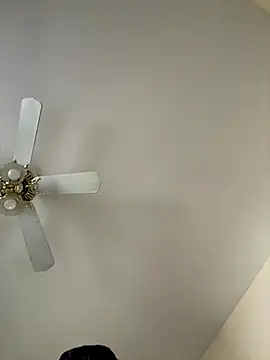 choclatepeaach online show from November 2025 03:03:01 PM