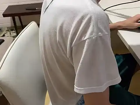 Snapshot of scorpbqt chatting on January 2026 12:35:01 AM scorpbqt online show from January 2026 12:35:01 AM