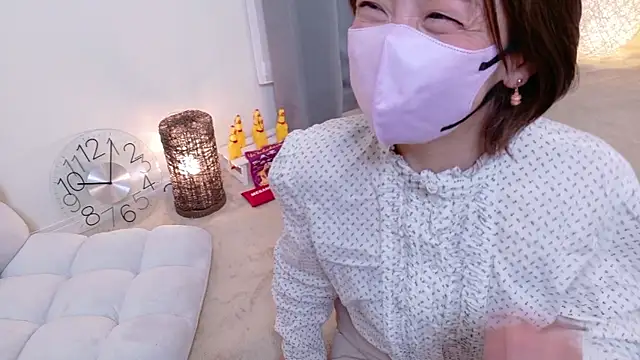 Snapshot of Risa_06 chatting on April 2026 01:05:02 PM Risa 06 online show from April 2026 01:05:02 PM