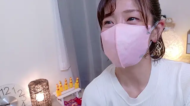 Snapshot of Risa_06 chatting on April 2026 11:49:01 AM Risa 06 online show from April 2026 11:49:01 AM