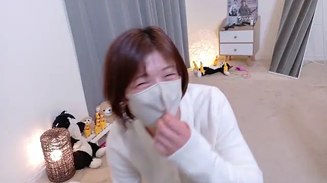 Snapshot of Risa_06 chatting on April 2026 12:04:01 PM Risa 06 online show from April 2026 12:04:01 PM