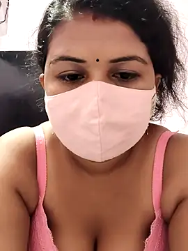 Snapshot of Dr_Chhaya chatting on June 2026 10:41:01 AM Dr Chhaya online show from June 2026 10:41:01 AM