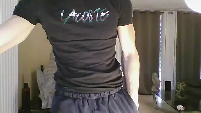 Snapshot of ApollonFit_x69 chatting on March 2025 11:09:02 AM ApollonFit x69 online show from March 2025 11:09:02 AM