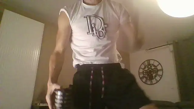 Snapshot of ApollonFit_x69 chatting on September 2025 09:20:01 PM ApollonFit x69 online show from September 2025 09:20:01 PM