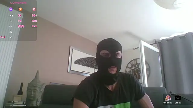 Snapshot of ApollonFit_x69 chatting on October 2025 12:26:01 PM ApollonFit x69 online show from October 2025 12:26:01 PM