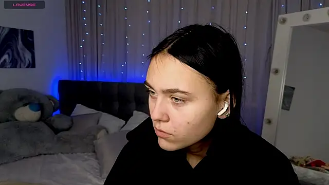 CooperAllana online show from November 2025 06:56:02 AM