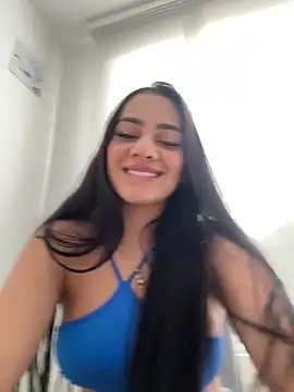 mallie quinn online show from December 2024 04:53:02 PM