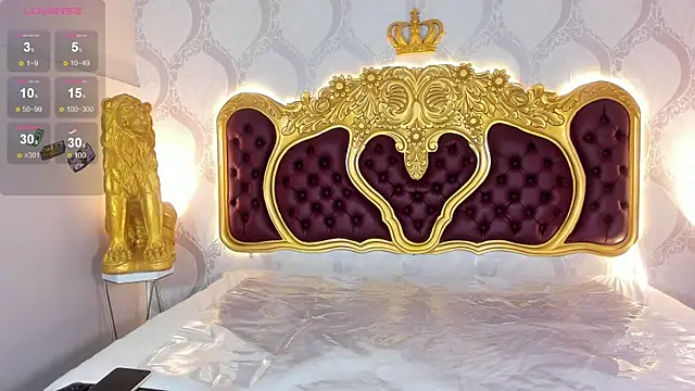 KendralHolson online show from March 2026 04:14:01 AM