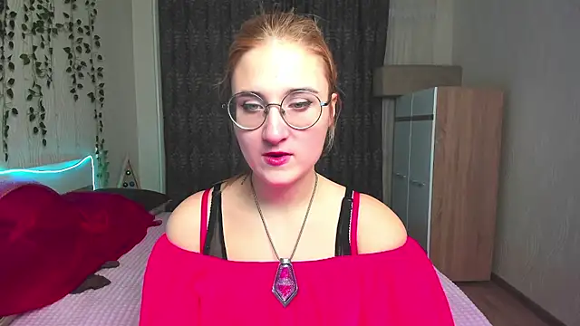 Snapshot of Miss_Elsa_ chatting on December 2024 03:07:02 AM Miss Elsa online show from December 2024 03:07:02 AM