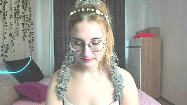 Snapshot of Miss_Elsa_ chatting on January 2025 04:52:01 AM Miss Elsa online show from January 2025 04:52:01 AM