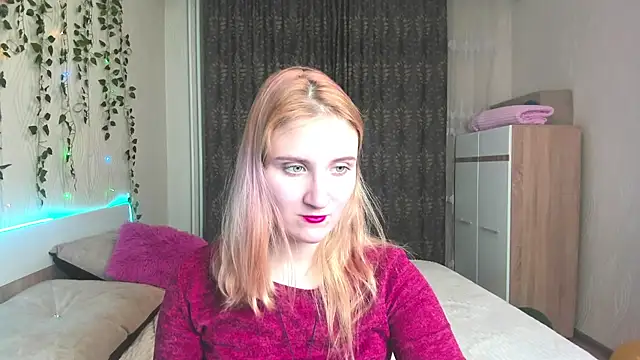 Snapshot of Miss_Elsa_ chatting on February 2025 01:01:01 PM Miss Elsa online show from February 2025 01:01:01 PM