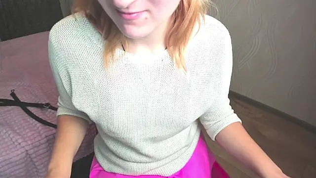 Snapshot of Miss_Elsa_ chatting on February 2025 12:28:01 PM Miss Elsa online show from February 2025 12:28:01 PM