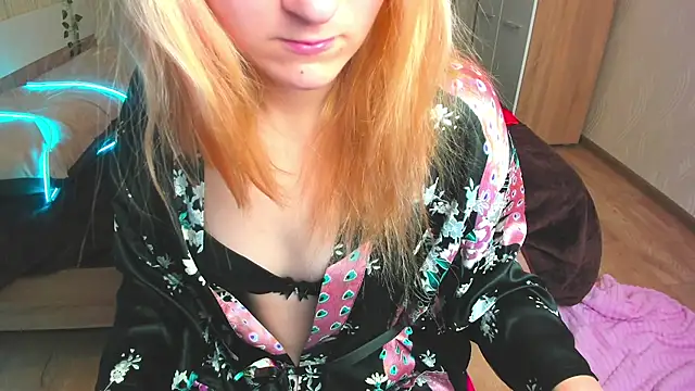 Snapshot of Miss_Elsa_ chatting on February 2025 12:54:02 AM Miss Elsa online show from February 2025 12:54:02 AM