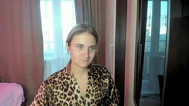 Snapshot of Miss_Elsa_ chatting on September 2025 11:56:02 AM Miss Elsa online show from September 2025 11:56:02 AM