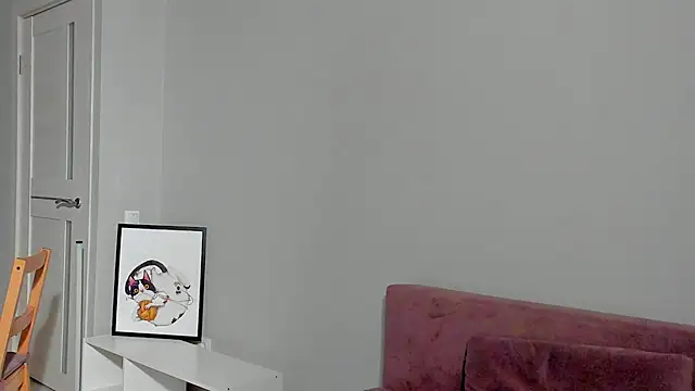 Snapshot of EllaSky_xoxo chatting on December 2024 12:10:02 AM EllaSky xoxo online show from December 2024 12:10:02 AM