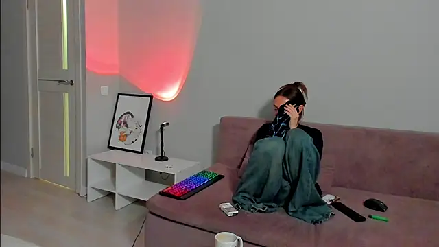 Snapshot of EllaSky_xoxo chatting on January 2025 04:35:01 PM EllaSky xoxo online show from January 2025 04:35:01 PM