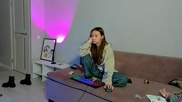 Snapshot of EllaSky_xoxo chatting on January 2025 02:28:02 PM EllaSky xoxo online show from January 2025 02:28:02 PM