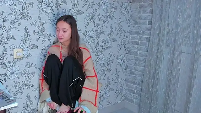 Snapshot of EllaSky_xoxo chatting on December 2025 08:14:01 PM EllaSky xoxo online show from December 2025 08:14:01 PM