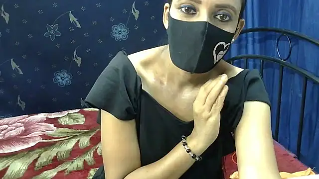 Snapshot of Pramila_Manish chatting on June 2026 09:34:01 AM Pramila Manish online show from June 2026 09:34:01 AM