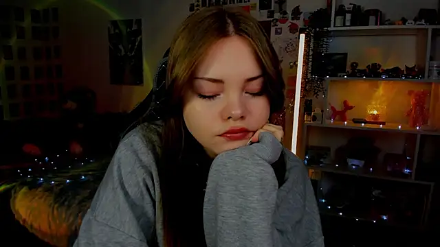 AkiraKatsu online show from April 2026 10:08:02 AM