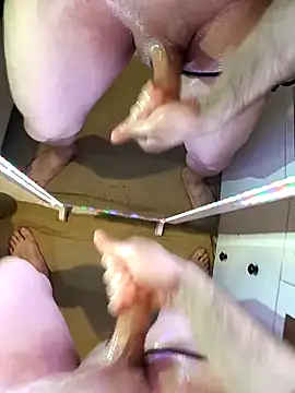 Snapshot of PerfectBisex chatting on November 2025 05:25:02 PM PerfectBisex online show from November 2025 05:25:02 PM