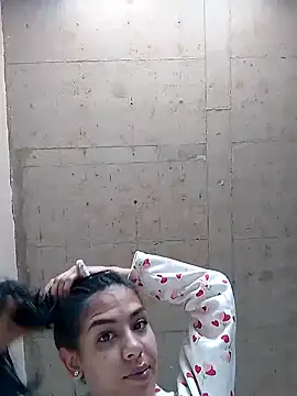 Alisson 420 online show from November 2025 07:24:01 PM