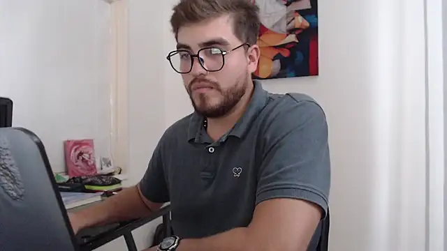 Snapshot of Dylanwish chatting on December 2024 08:53:02 PM Dylanwish online show from December 2024 08:53:02 PM