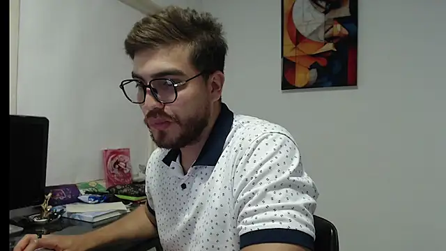 Snapshot of Dylanwish chatting on December 2024 10:28:02 PM Dylanwish online show from December 2024 10:28:02 PM