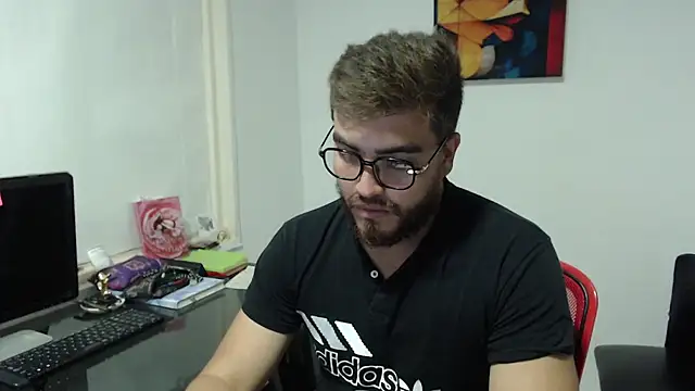 Snapshot of Dylanwish chatting on January 2025 11:46:01 PM Dylanwish online show from January 2025 11:46:01 PM