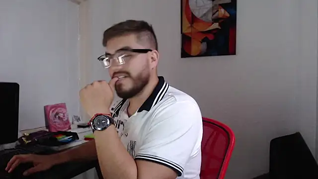 Snapshot of Dylanwish chatting on February 2025 10:30:01 PM Dylanwish online show from February 2025 10:30:01 PM