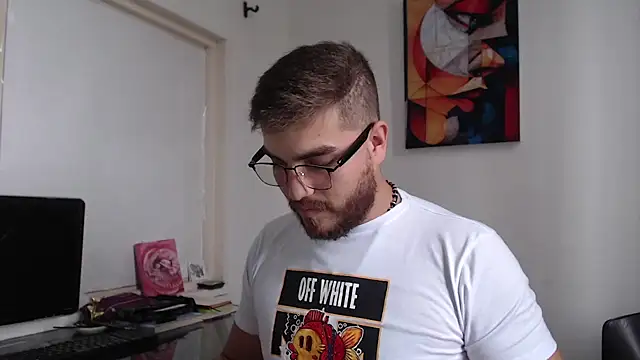 Snapshot of Dylanwish chatting on February 2025 08:10:01 PM Dylanwish online show from February 2025 08:10:01 PM