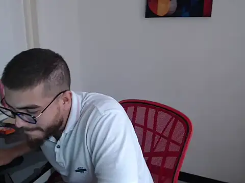 Snapshot of Dylanwish chatting on September 2025 08:43:01 PM Dylanwish online show from September 2025 08:43:01 PM