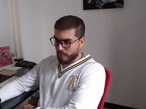 Snapshot of Dylanwish chatting on October 2025 08:06:02 PM Dylanwish online show from October 2025 08:06:02 PM