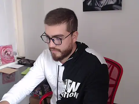 Snapshot of Dylanwish chatting on October 2025 09:14:02 PM Dylanwish online show from October 2025 09:14:02 PM