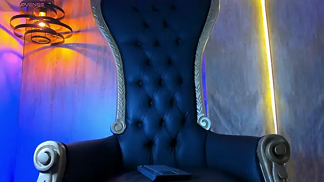 thaddeus king online show from September 2025 11:41:02 PM