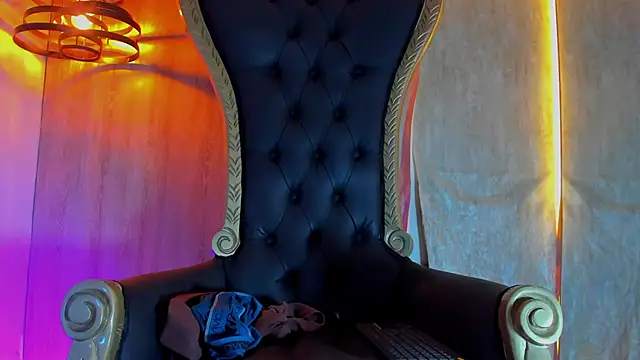 thaddeus king online show from January 2026 11:53:01 PM